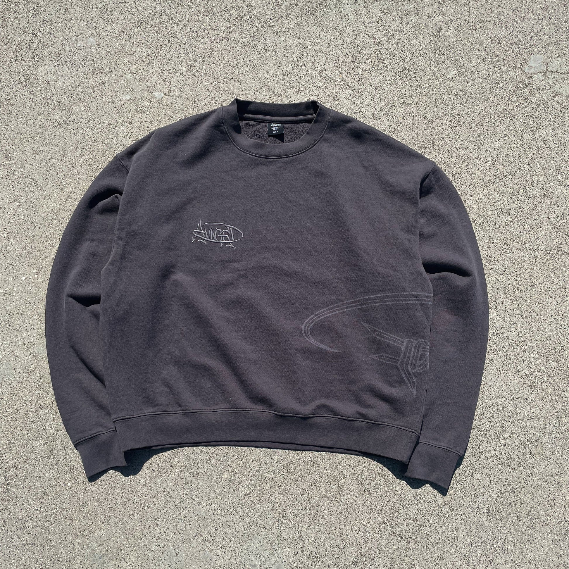 a product photo, a grey crewneck front view 